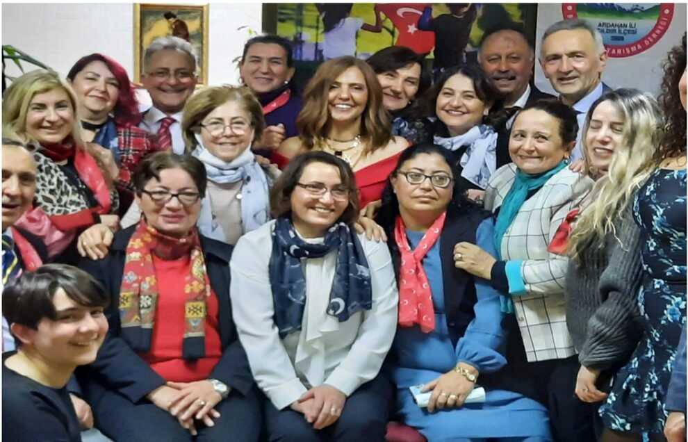 Müslüm gürses bir yudum mutluluk